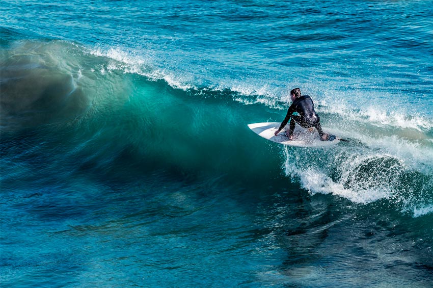 Surf in Puglia: quali sono le località migliori per praticarlo